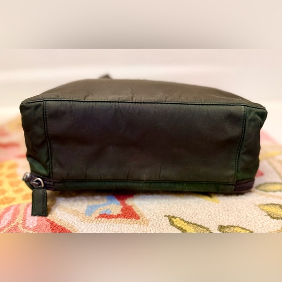 PRADA Unisex Vanity Bag/Multi-Compartment Pouch Handbag Tessuto Nylon Green - Picture 15 of 16